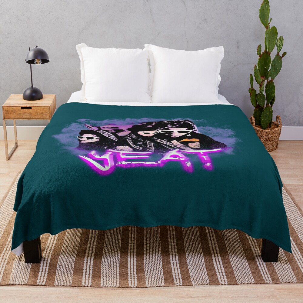 Twizzified Yeat Purple R Throw Blanket