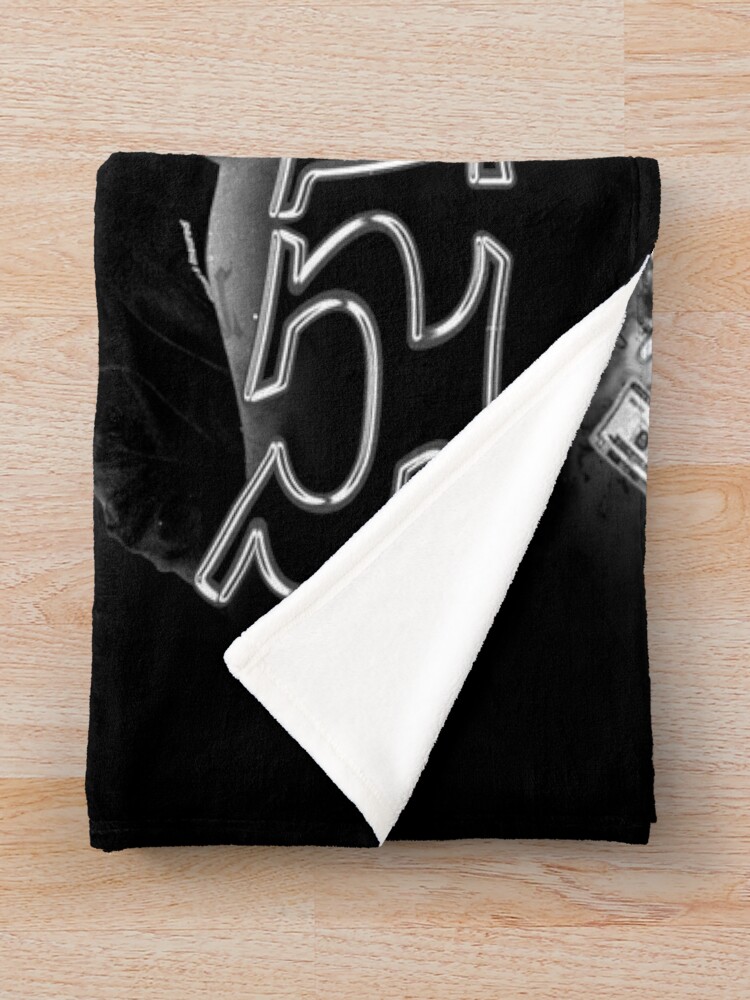 Yeat Silhouette Throw Blanket - Image 2
